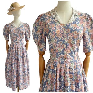 Vintage Laura Ashley Floral Blue Cotton Dress with Peach and Pink Flower Print and Lace Collar | UK Size 8 (Laura Ashley 10)