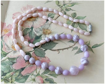 Vintage Pink and Purple Plastic Lucite Bead Necklace