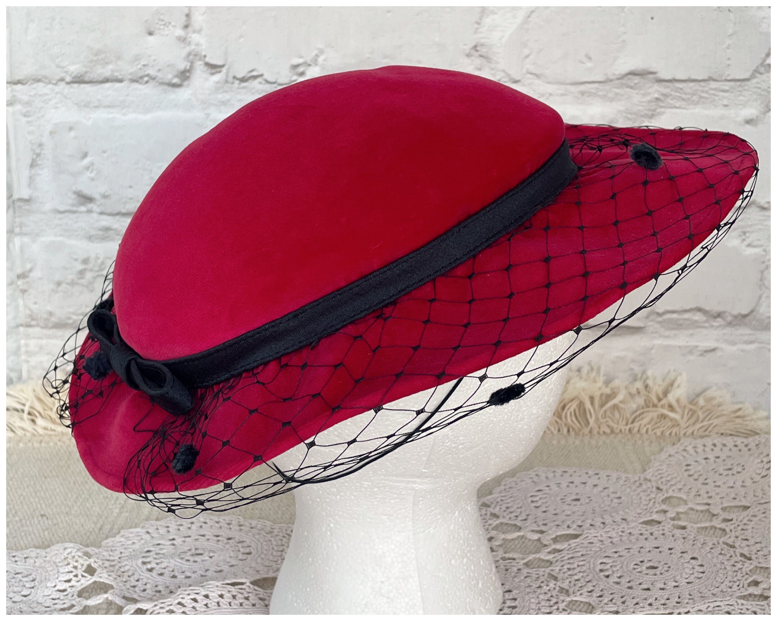 Vintage Kangol 40s Style Hat Red Velvet 