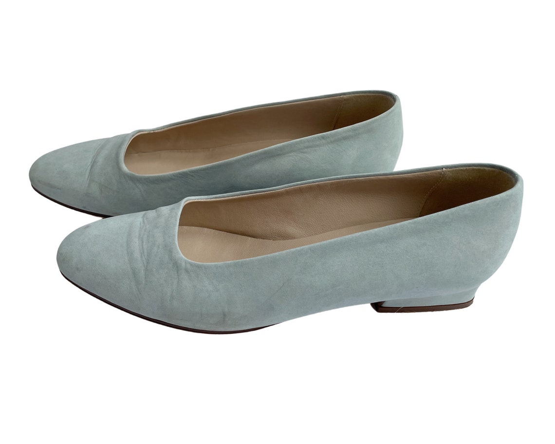 Vintage Pale Blue Laura Ashley Suede Court Shoes Made in Italy - Etsy