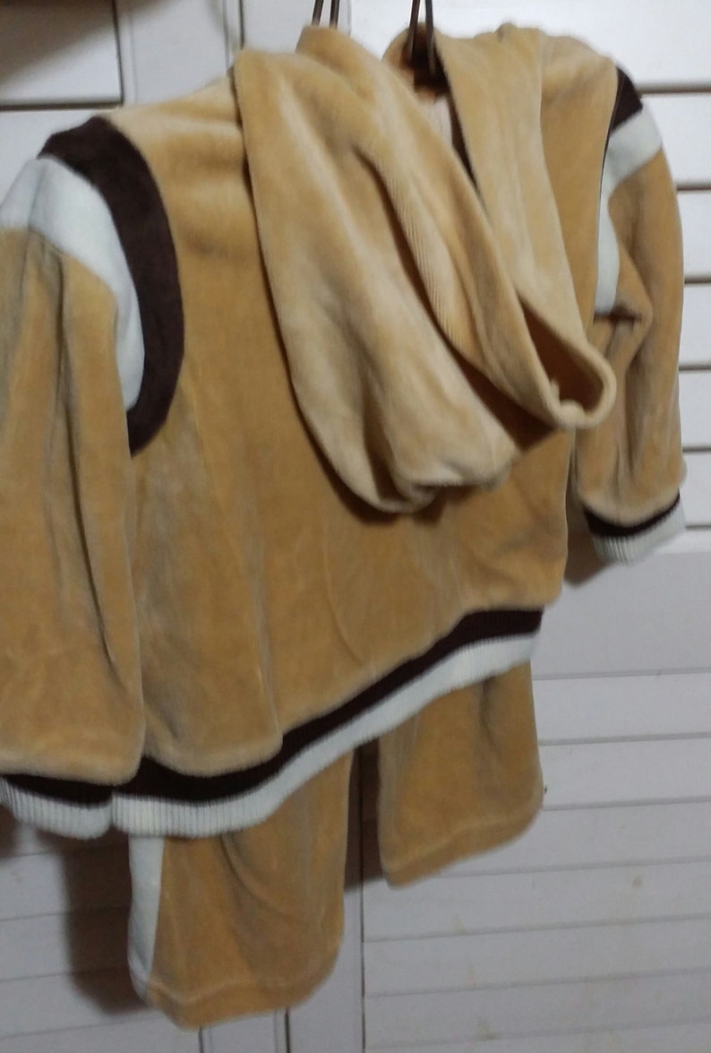 1980 jogging suits
