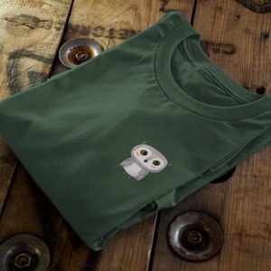Cute Owl Unisex Tshirt Top Pocket Side Print Adults & Kids Sizes Green