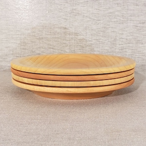 Set of four, 7.5&quot; Silver Maple Wooden Plates  (PL-23)