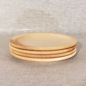 Set of four, Small 6-1/2&quot; Silver Maple Wooden Plates,  (PL-17)