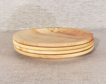 Set of four, 7.5&quot; Silver Maple Wooden Plates  (PL-24)