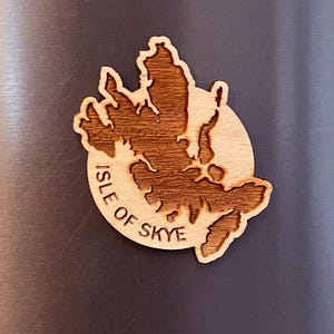 x1 Individueller Isle of Skye Kühlschrankmagnet - Isle of Skye Kühlschrankmagnet. Innere Hebriden von Schottland. Schottischer Kühlschrankmagnet.