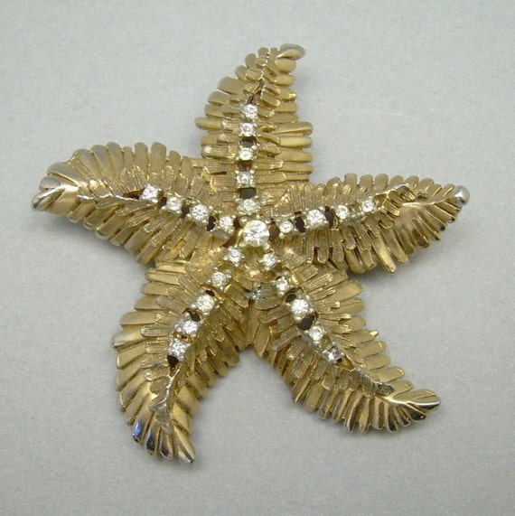 Vintage 1950s HAR Hargo Starfish Brooch - Large R… - image 1