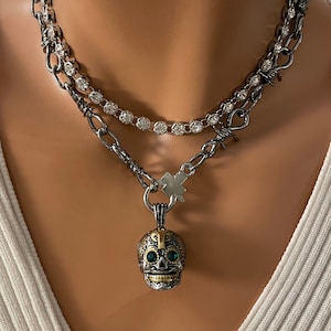 Silver skull choker necklace, large gunmetal skull pendant, thick barbed wire chain necklace, men women, pewter skull necklaces