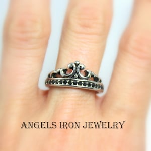 Crown Ring Women Men Stainless Steel Black Zirconia Crystal Simple Solid Unique Rings Jewelry Gift