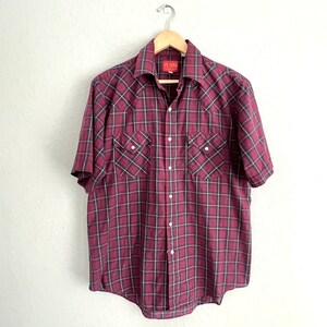 Vintage maroon Plains westernwear pearlsnap shirt