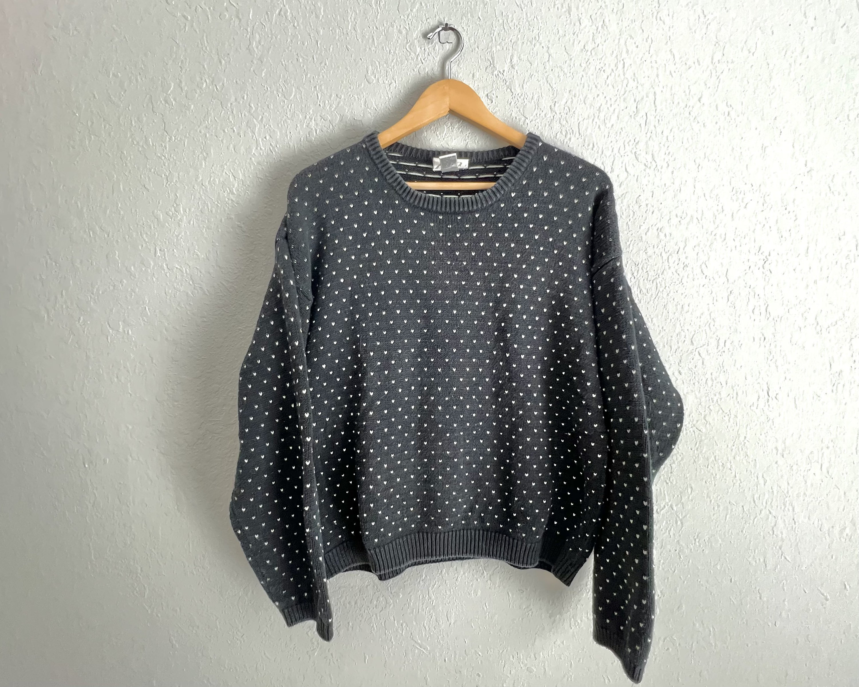 Black and white polka dot sweater discount