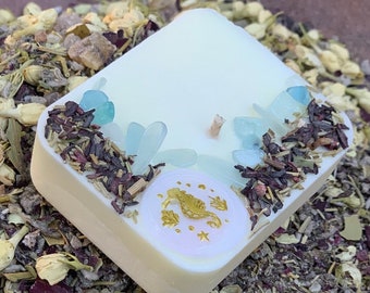 CALMLY NAVIGATING Meditative Floating Candle made with Rosemary and Hibiscus Herbs, Seahorse Totem and Aquamarine Crystals
