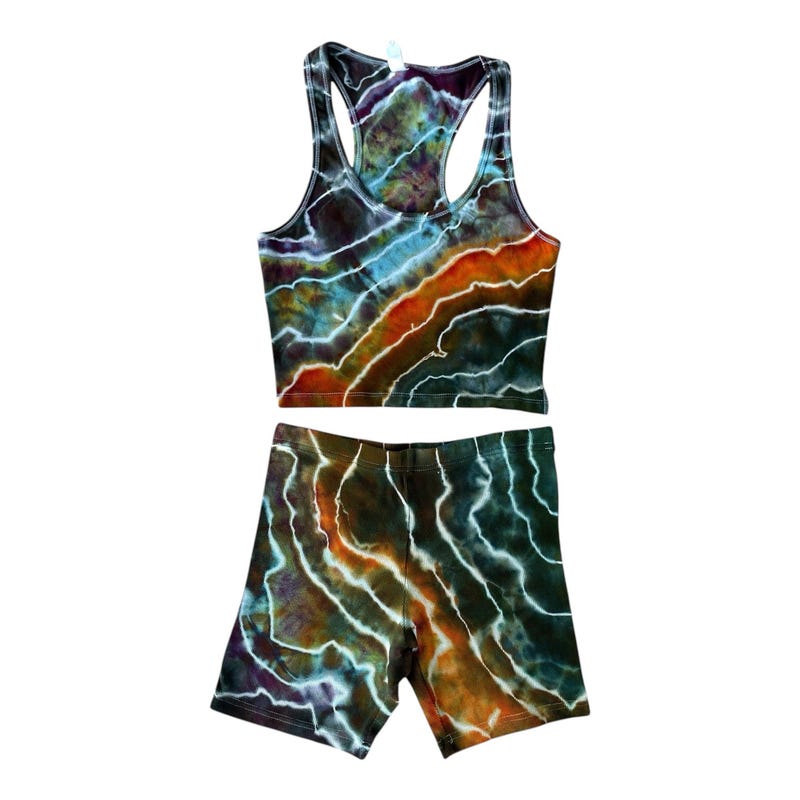 Multicolor Tie-dye Velvet Cropped Long Sleeve Top & Bike Shorts Set