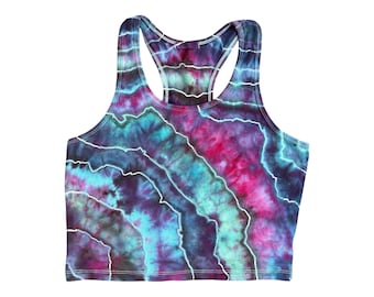 Tie-dye crop top / XL / Racerback / Geode / Ice Dye / Festivaloutfit / Katoen / Hippie / Blauw / Roze / Zwart / Rave / Agaat / Grote maten