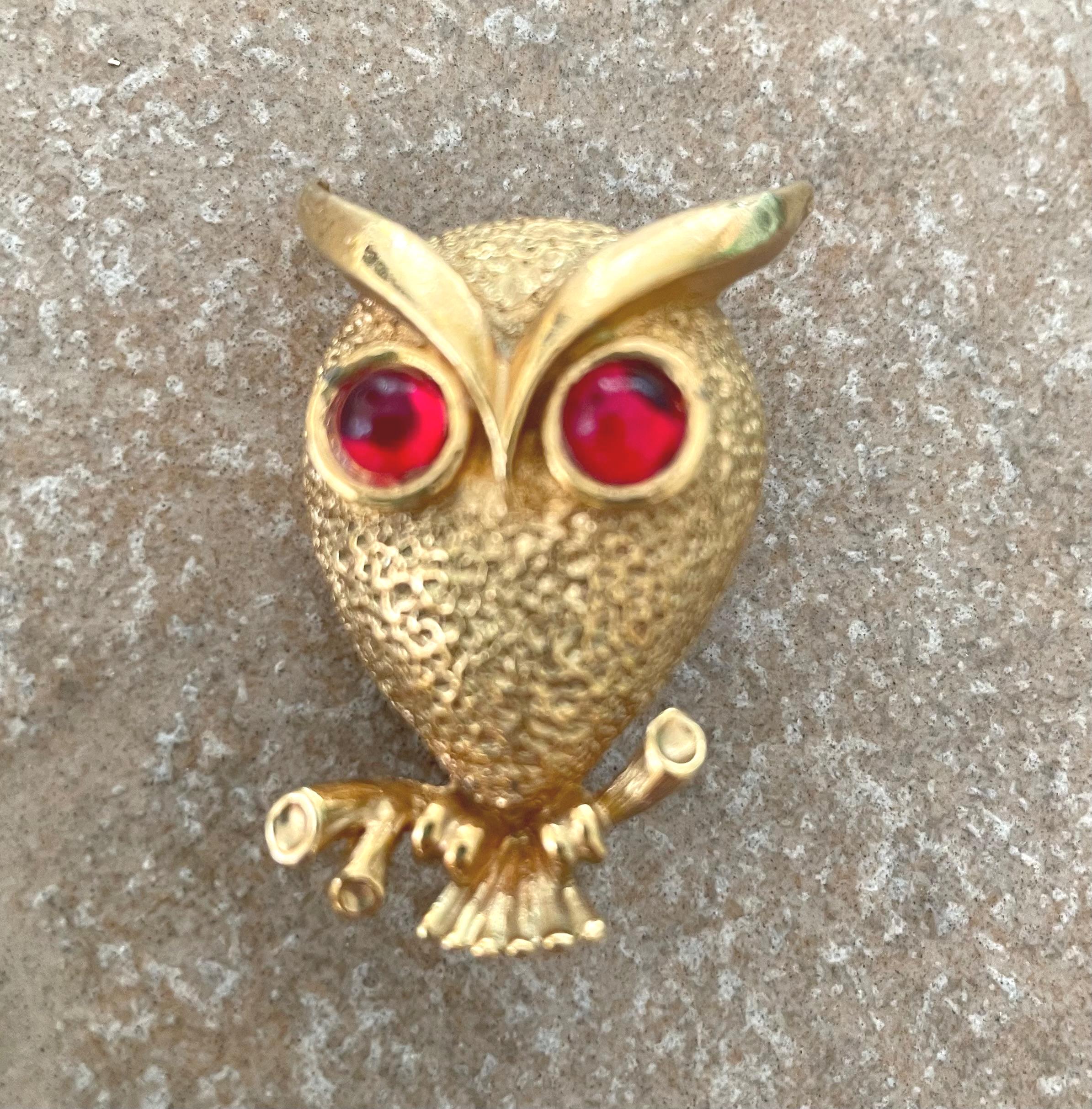 Vintage Owl Brooch 1970s, Gold Tone, Red Eyes #6