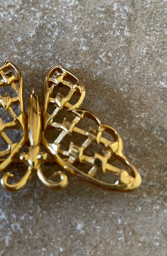 Crown Trifari Gold Tone Butterfly Brooch, Vintage… - image 2