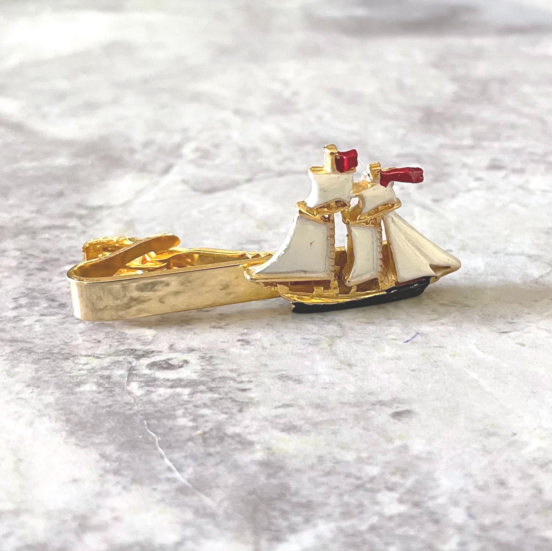 Pince à cravate bateau vintage en argent - Canada