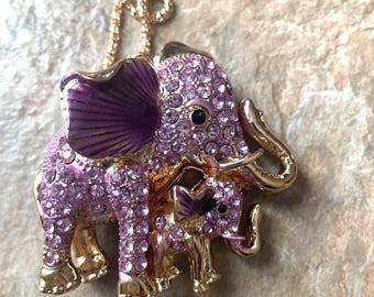 Betsey Johnson Collana Con Bello Elefante Di Cristallo Multicolore Betsey Johnson Collana Con Bello Elefante Di Cristallo Multicolore