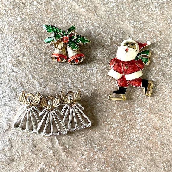 Vintage Christmas Pin Collection: Santa, Angels, Jingle Bells Brooches #50