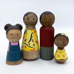FAMILY OF FOUR -- Custom Hand-Painted Peg Doll Family of Four - Peg Dolls - Wooden Dolls