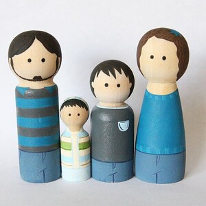 FAMILY OF FOUR Custom Hand-Painted Peg Doll Family of Four Peg Dolls Wooden Dolls image 6