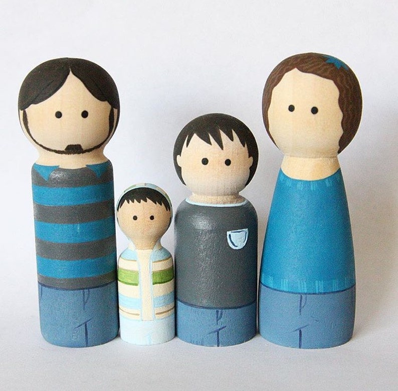 FAMILY OF FOUR Custom Hand-Painted Peg Doll Family of Four Peg Dolls Wooden Dolls image 6