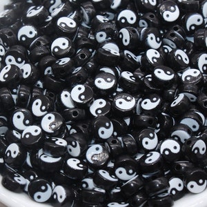 Yin Yang Beads, Tai Chi Symbol Beads, Acrylic Black and White Yin Yang Symbol Beads, Plastic Beads, Jewelry Beads, Bead for Bracelet #2794