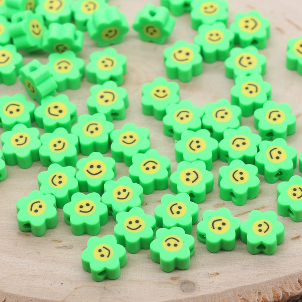 Smiley vert, perles en pâte polymère, smiley en forme de fleur de canne en fimo, visage joyeux, visage souriant, perle pour bracelet #330