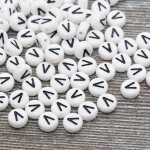 Letter V Alphabet Beads, White Alphabet Letter Beads, Acrylic White and Black Letters Beads, Round Acrylic Beads, Name Beads, Size 7mm