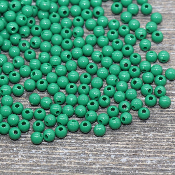 4mm Green Round Beads, Acrylic Gumball Beads, Emerald Green Round Spacer Beads, Bubblegum Beads, Plastic Round Smooth Bead #315