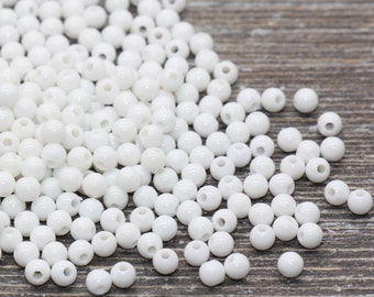 4mm White Round Beads, Acrylic Gumball Beads, White Round Spacer Beads,  Bubblegum Beads, Plastic Round Smooth Bead 782 