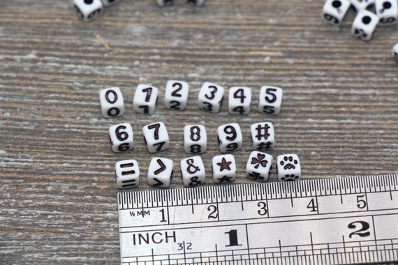 Plastic White 8mm Cube Vertical Hole Number Beads, Single Numbers, 35 beads