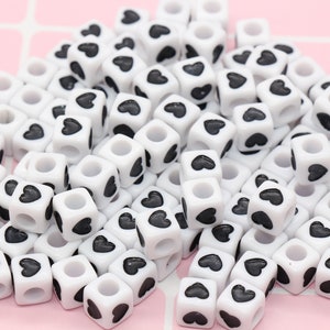 Black and White Heart Cube Beads, Acrylic Heart Cube Beads, Heart Square Beads, Size 7mm #115