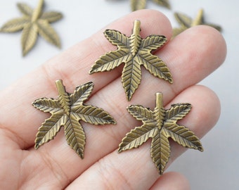 8 Pcs Maple Leaf Charms Leaf Pendants Antique Bronze Tone 26x24mm-YD007