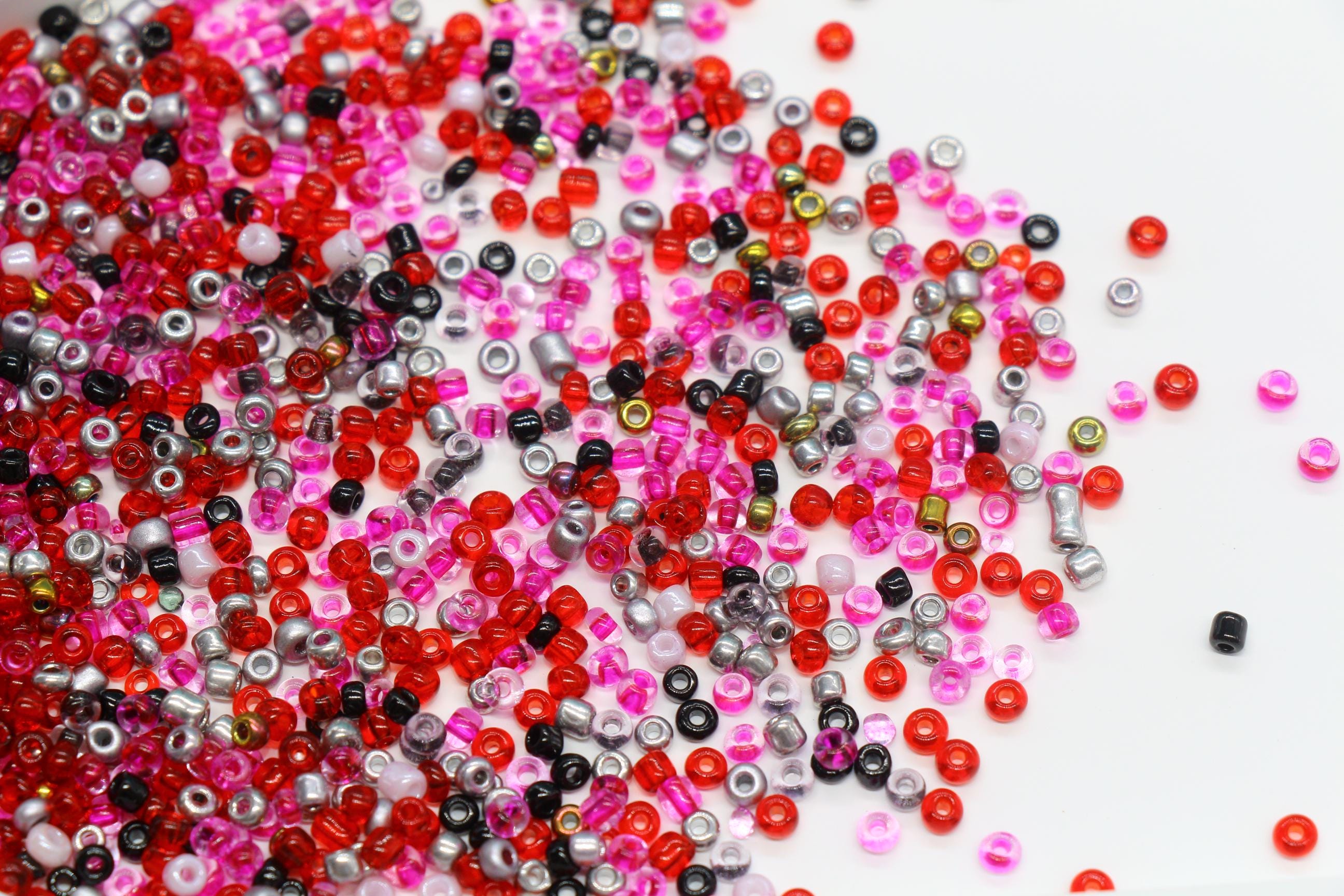 TOAOB Paarse serie, 3 mm glazen kralen om te rijgen, 1500 stuks, glas, rocaillekralen, kleine glazen kralen, set 50 gram, zaadkralen voor doe-het-zelf armbanden, halskettingen, knutselen, sieraden