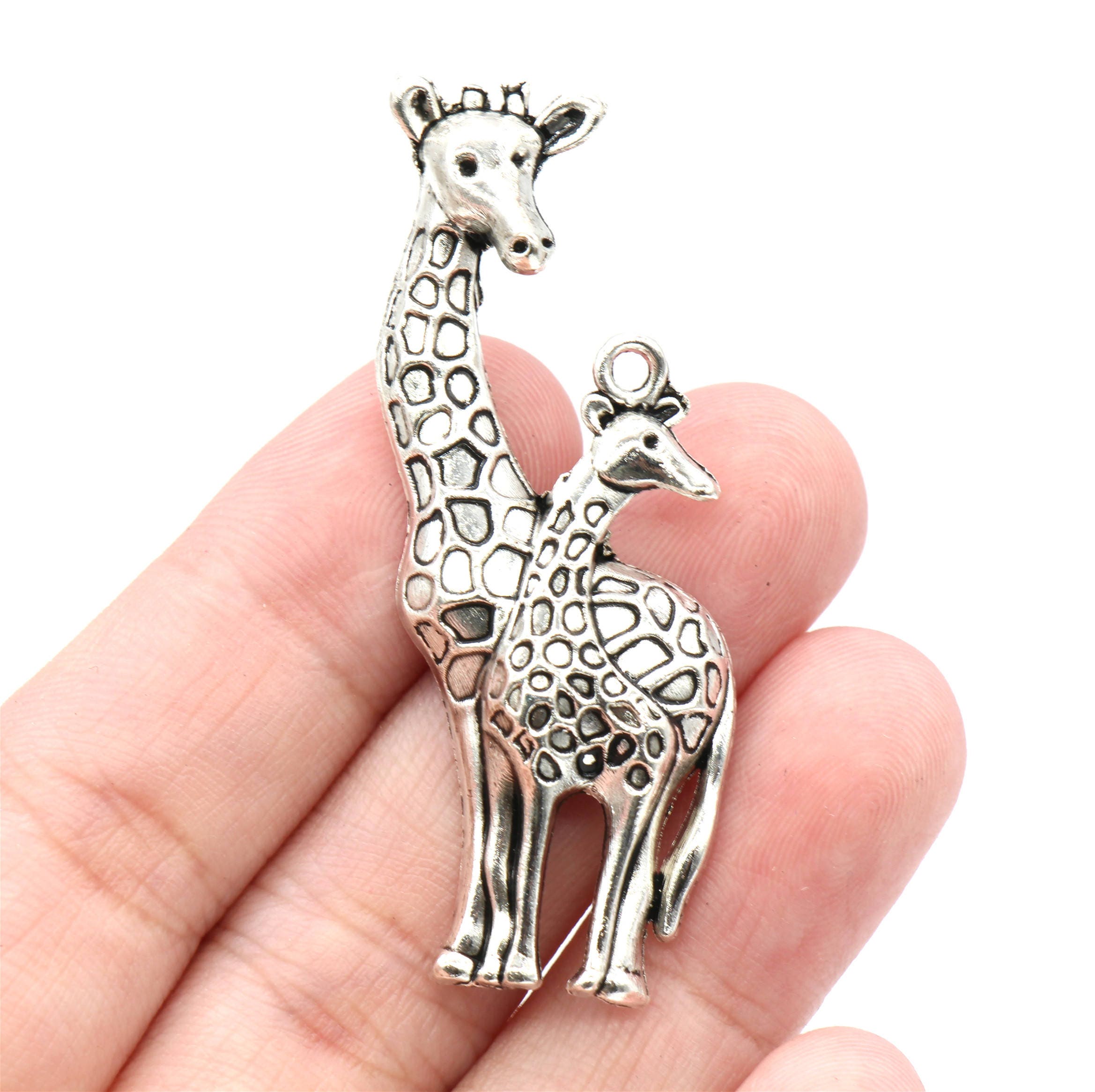 silvertone mother and baby giraffe pendant