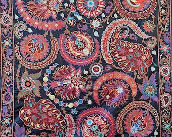 Bukhara hand embroidery Suzani. Bedspread, Bedcover, Wall hanging, tablecloth