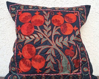 Hand embroidered Suzani Pillow cover, Suzani cushion, Decorative Pillow, pillow case, Handmade Suzani Pillow Cover from Uzbekistan