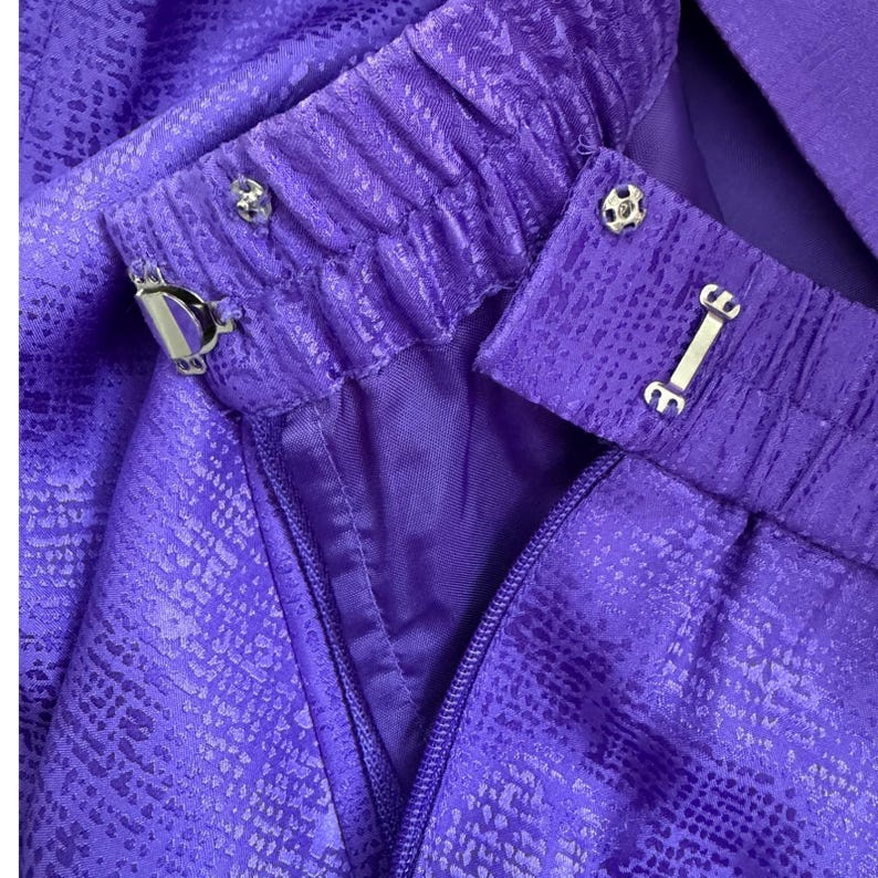 VtG. 90s Adrianna Papell Silk Skirt Suit 2 Pc Set Purple Teal Striped Size 6 afbeelding 14