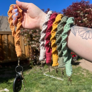 Macrame Wristlet Keychains/ Multiple colors/ handsfree keychain