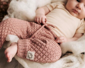 Pantalones de bebé hechos a mano de pura lana merino, pantalones de lana suave para recién nacidos, pantalones de punto para bebé sostenibles, ropa de bebé sostenible de invierno