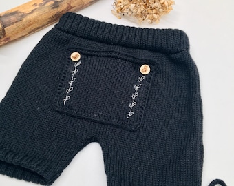 Pantalones de punto tradicionales estilo lederhosen para bebés varones, pantalones de bebé tejidos a mano, conjunto Oktoberfest para bebé, regalo para baby shower