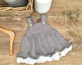 Vestido de punto para bebé, algodón, estilo escandinavo, idea de regalo sostenible para bebé, vestido con volantes para baby shower, vestido con capas y volantes, estilo nórdico.