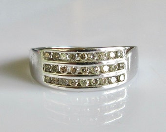 18ct White Gold Diamond Band Ring