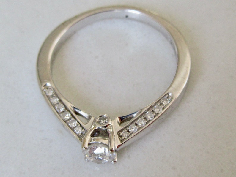 Vintage 18ct White Gold Diamond Ring Engraved Forever Inside image 6