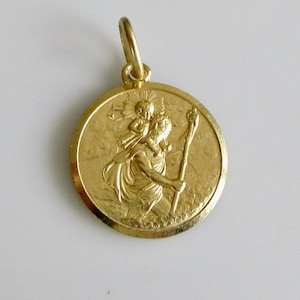 9ct Gold Double Sided Vintage St Christopher Travel Pendant