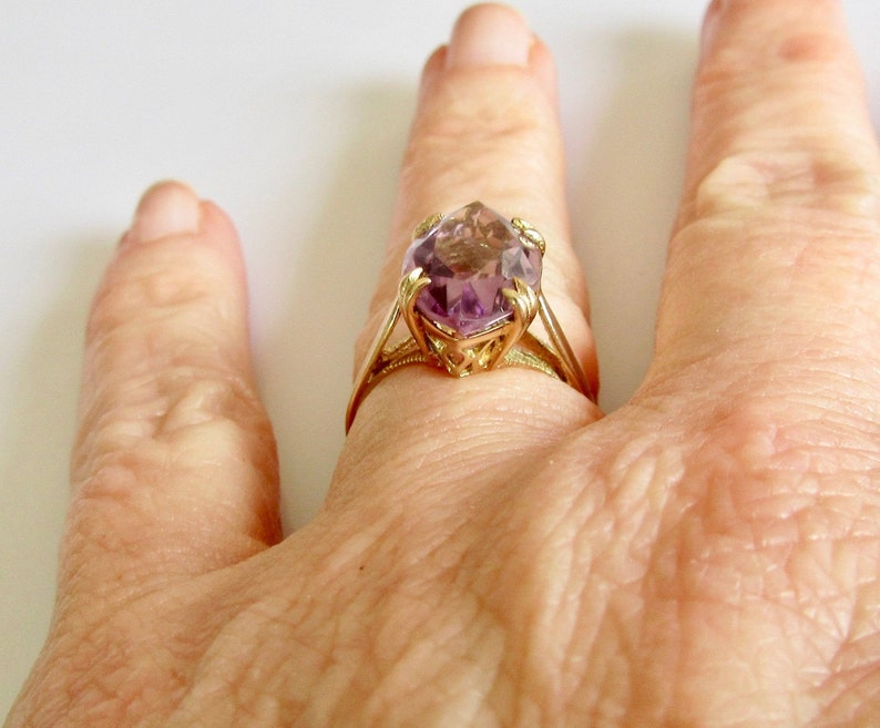 Marquise Amethyst Vintage 9ct Gold Ring