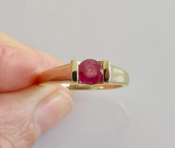 9ct Yellow Gold Ruby Solitaire Ring - image 5