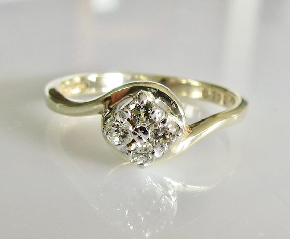 Vintage Diamond 9ct Yellow Gold Cluster Ring