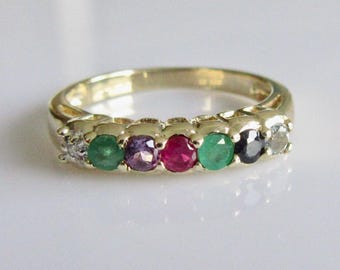 Vintage 9ct Gold Vintage DEAREST Gemstone Word Acrostic Ring